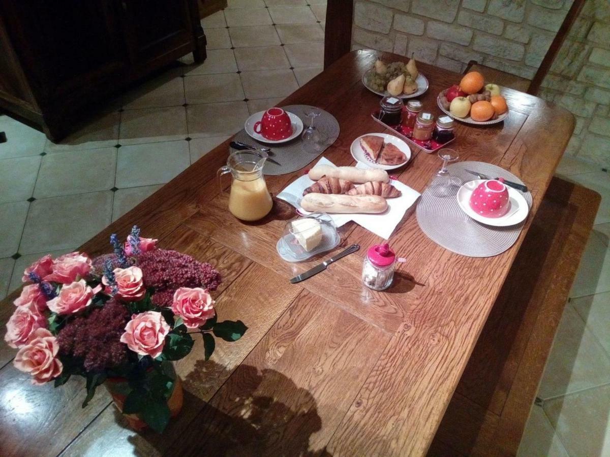 Yvrac-et-Malleyrand Domaine Du Pompinaud Accessible Pmr Bed & Breakfast エクステリア 写真